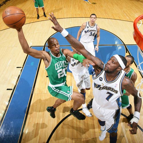 频频被对手 频频被对手